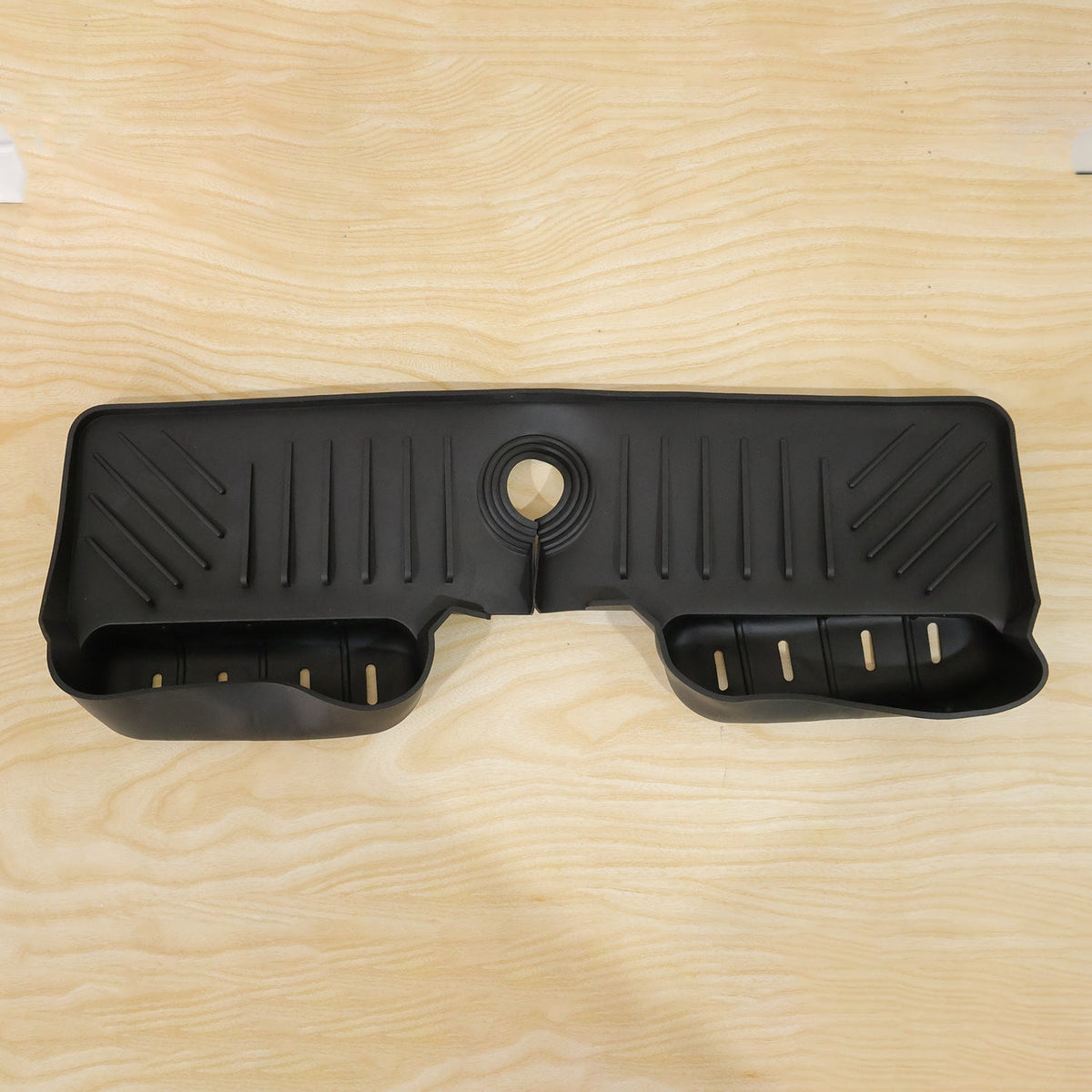 Faucet Splash Guard Mat With Drainage Tray For Kitchen And Bathroom Sink (1 Pc)