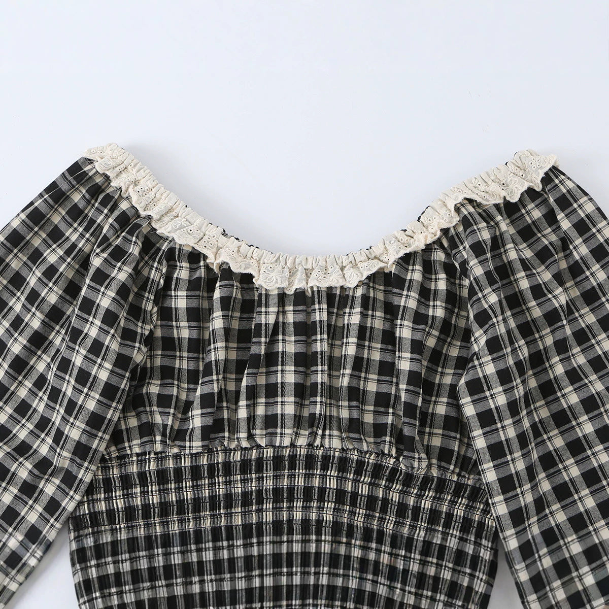 Lace up lace U-neck plaid T-shirt for women