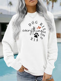 Wear a round neck fleece hoodie