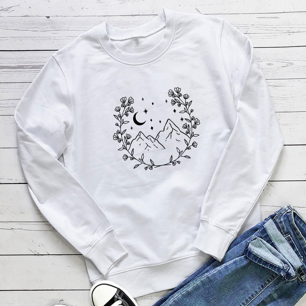 Loose round neck long sleeved hoodie