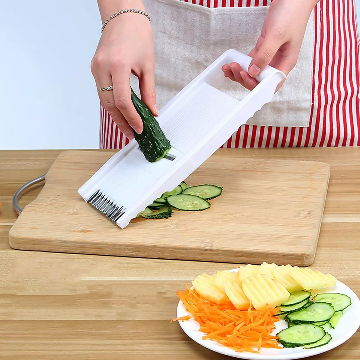 3 In 1 Kitchen Set Grater Slicing Attachment And Peeler