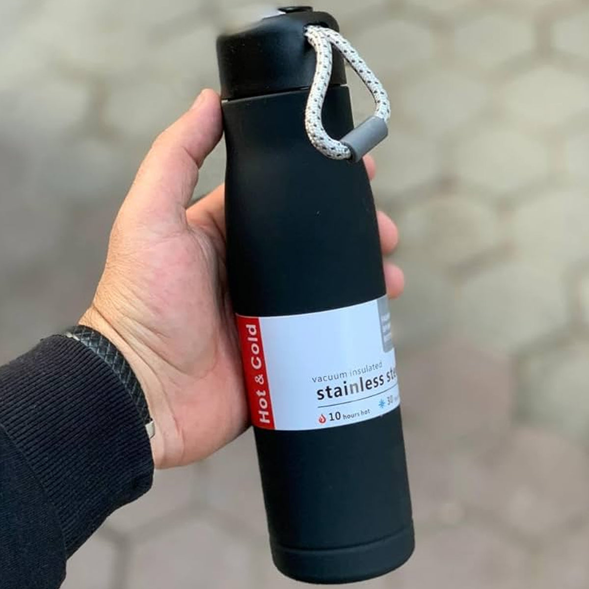 Double Wall Vacuum Insulated Water Bottle (550 Ml)